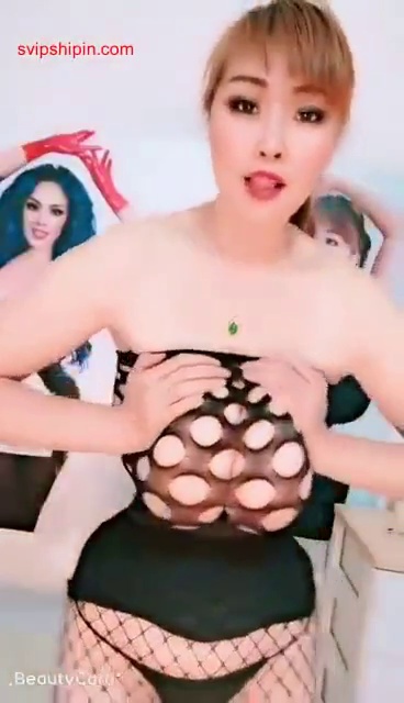 巨乳熟女